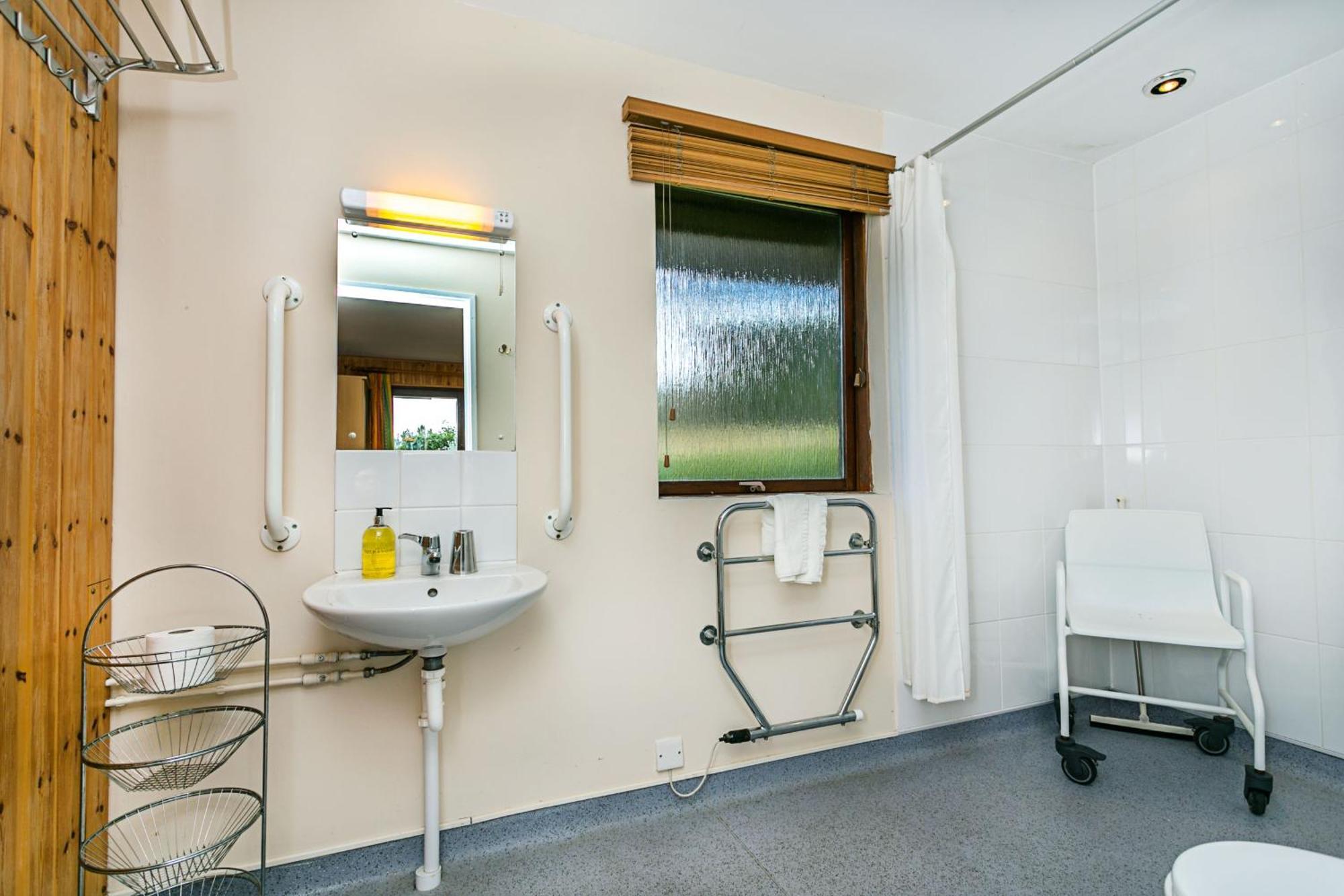 Laburnum Lodge Sleeps 6 Wheelchair Access Minehead Eksteriør billede