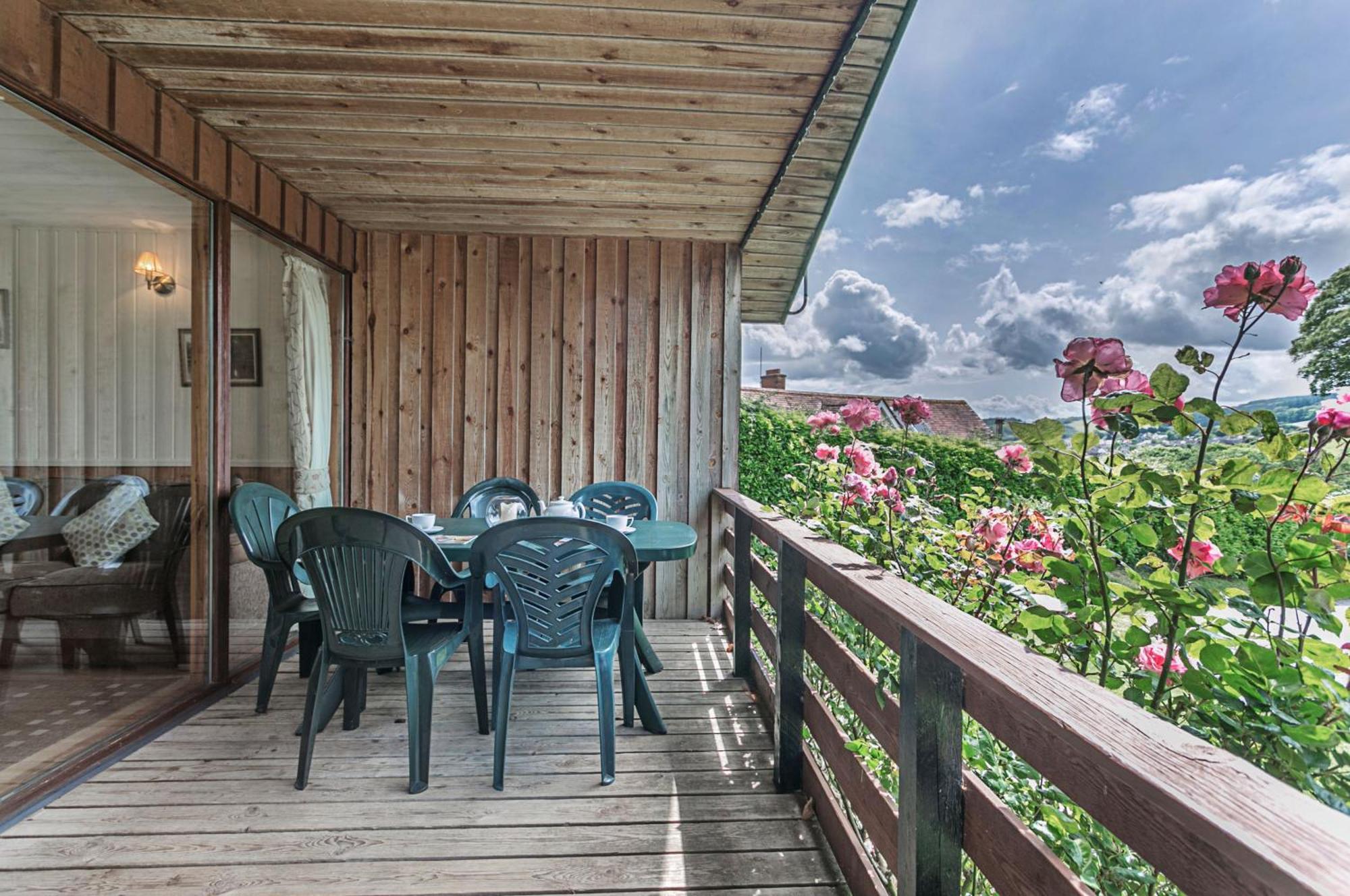 Laburnum Lodge Sleeps 6 Wheelchair Access Minehead Eksteriør billede